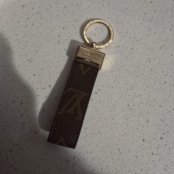 Louis Vuitton Brown and Gold Keychain - Picture 5 of 5